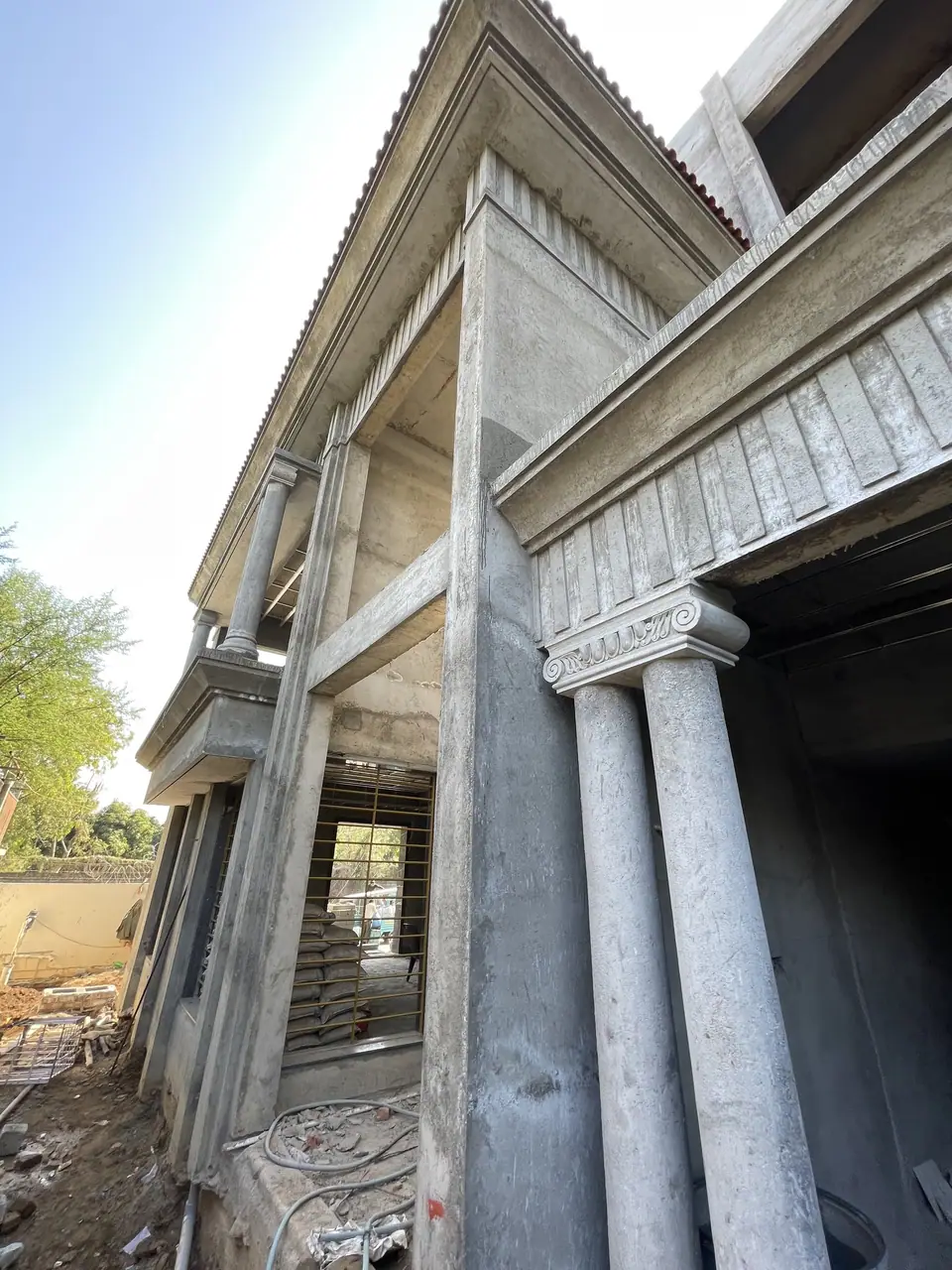 Fluted columns and cornices on the PS Bungalow façade